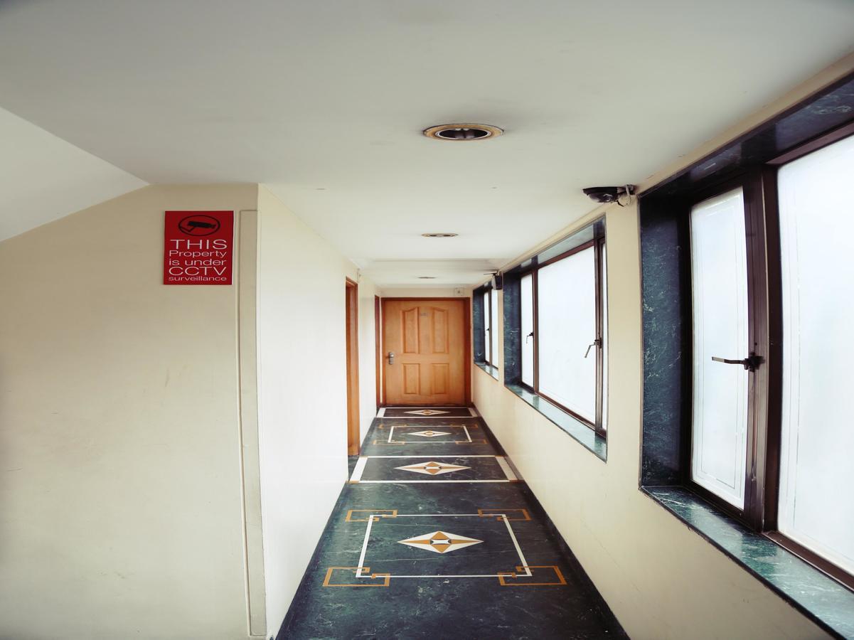 Hotel Srimaan Púna Kültér fotó