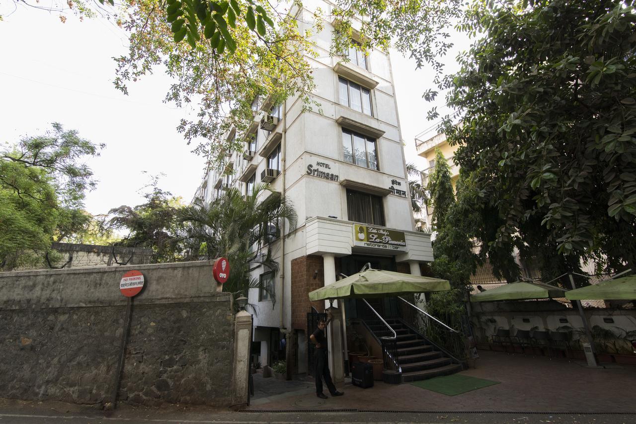 Hotel Srimaan Púna Kültér fotó